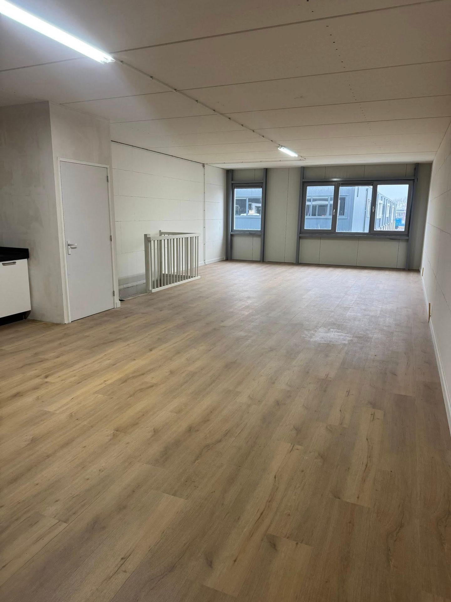 Bekijk foto 2 van Energiestraat 5-F