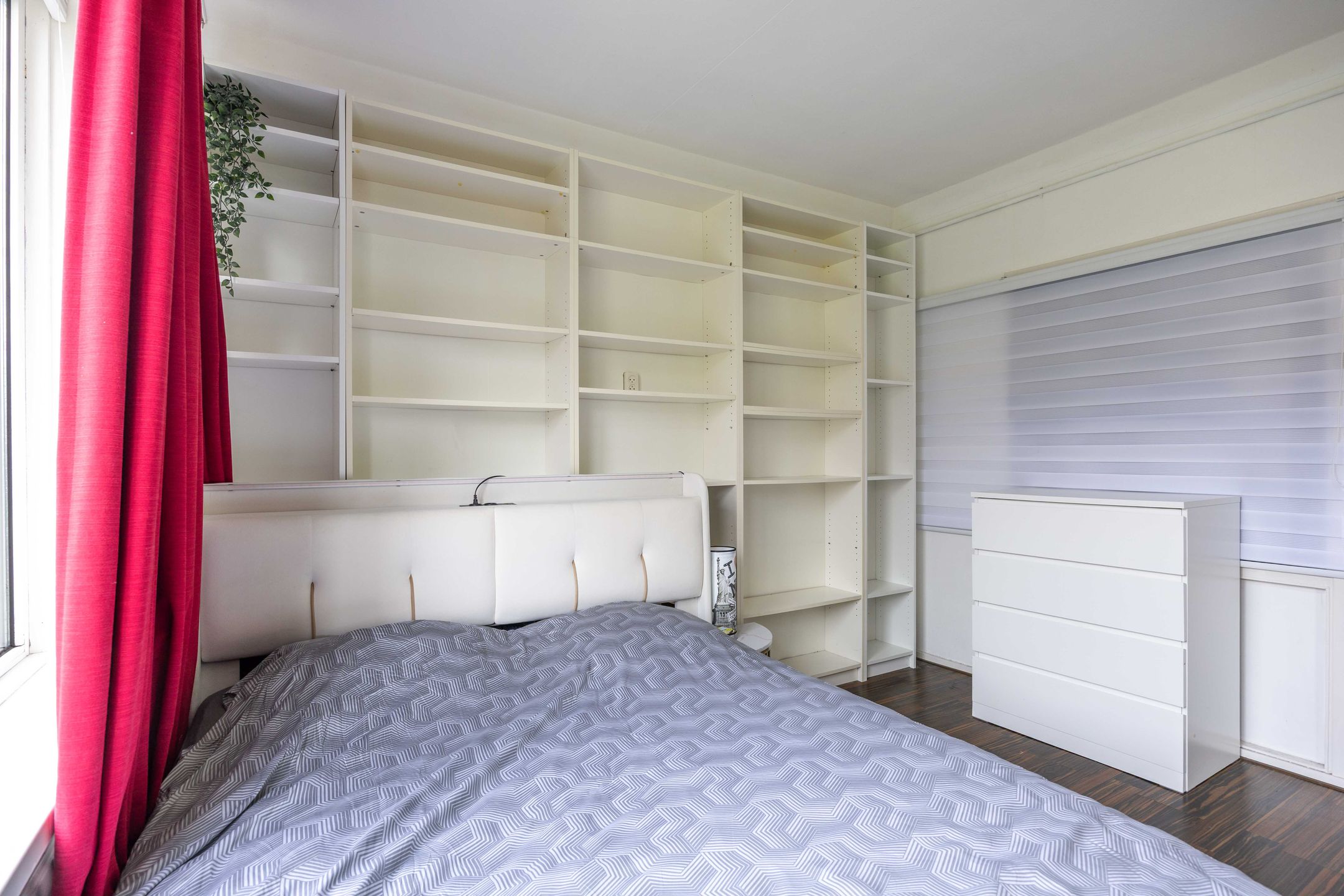 Foto 21 van Madame Curiestraat 157