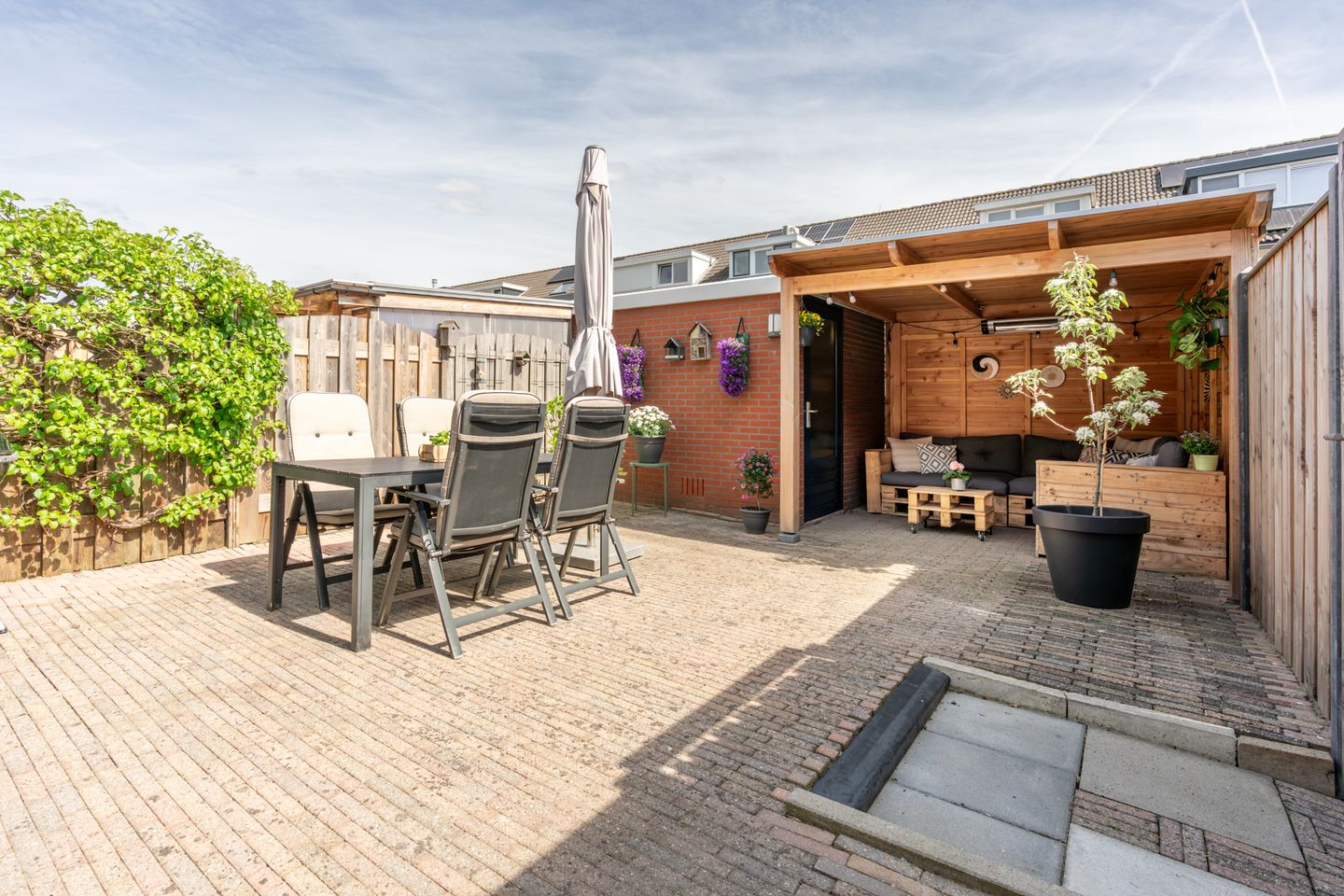 Foto 14 van Meindert Hobbemahage 19