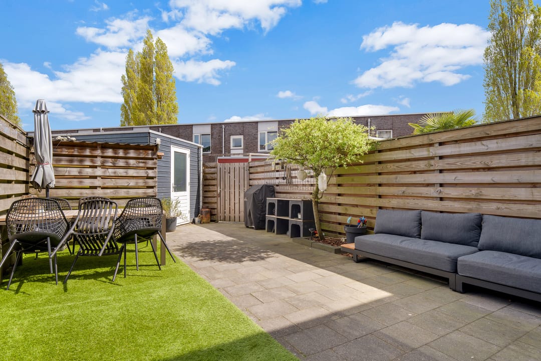 Photo 28 of Dotterbloem 40