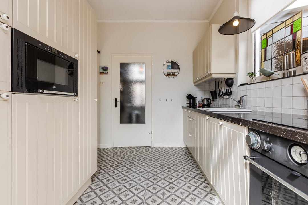 Photo 16 of Valeriusstraat 18
