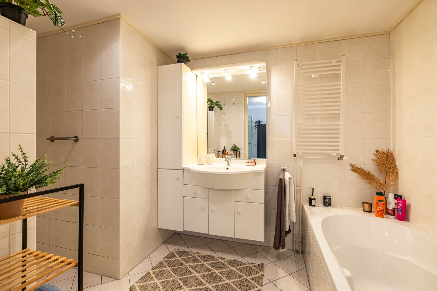 Foto 19 van Zonnebloemweg 6