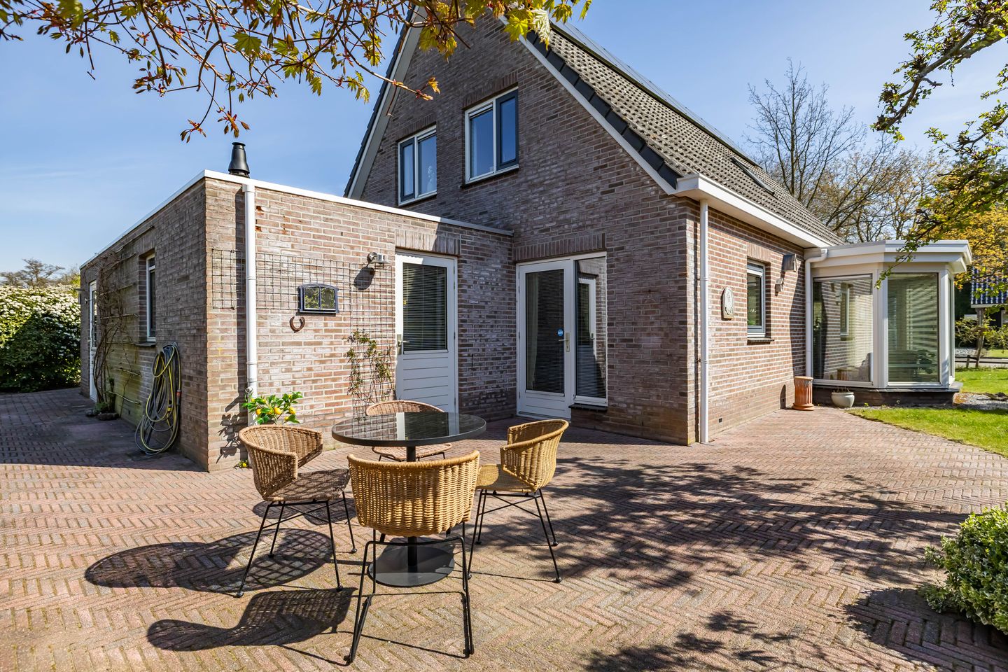 Foto 40 van Zonnebloemweg 6