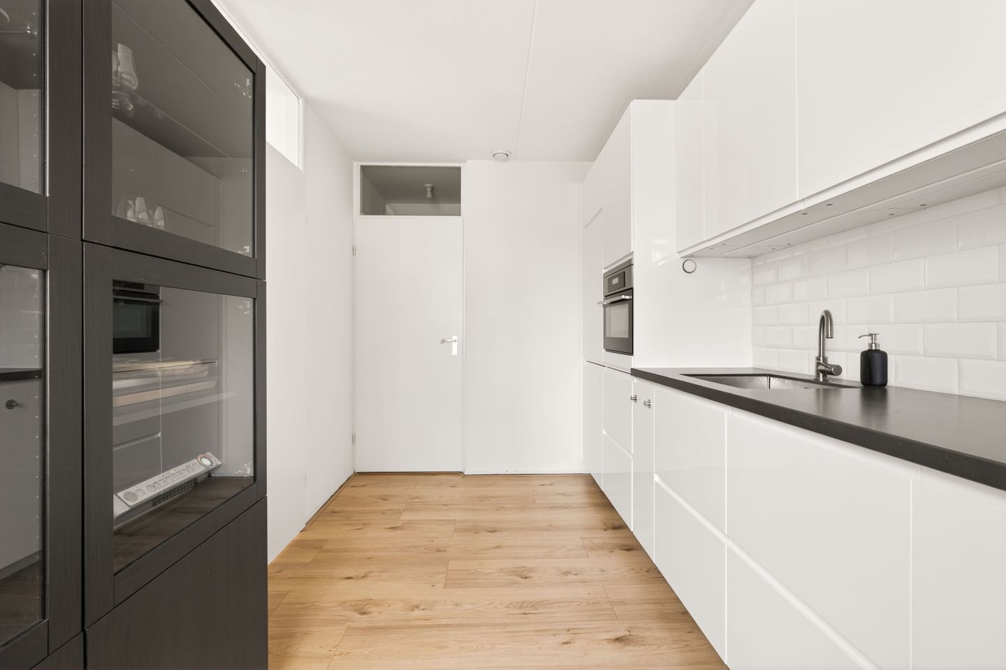 Foto 14 van Derkinderenstraat 49-P