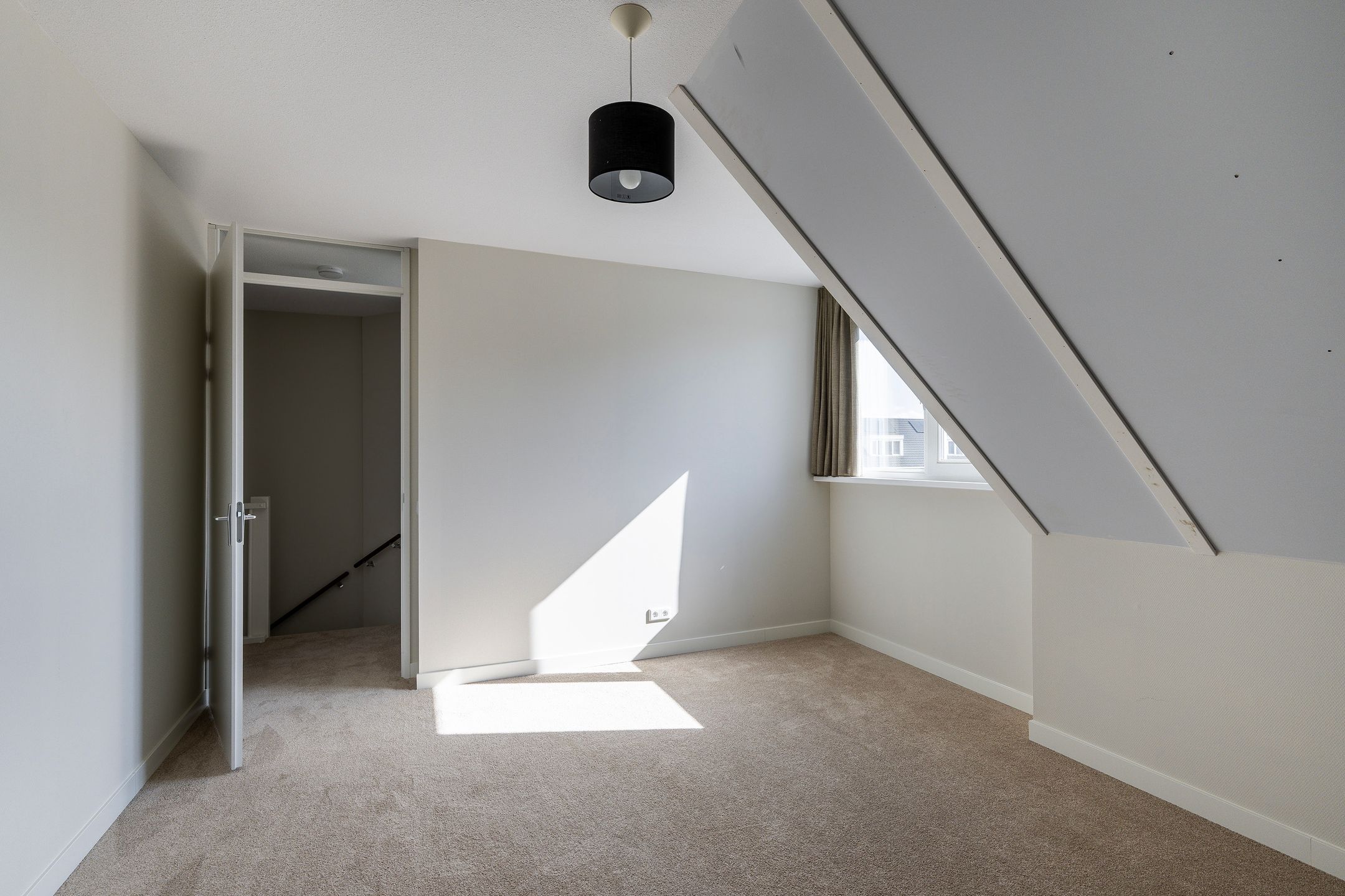 Life-Cycle Friendly Corner Home with Free View and A+++ Energy Label — 30