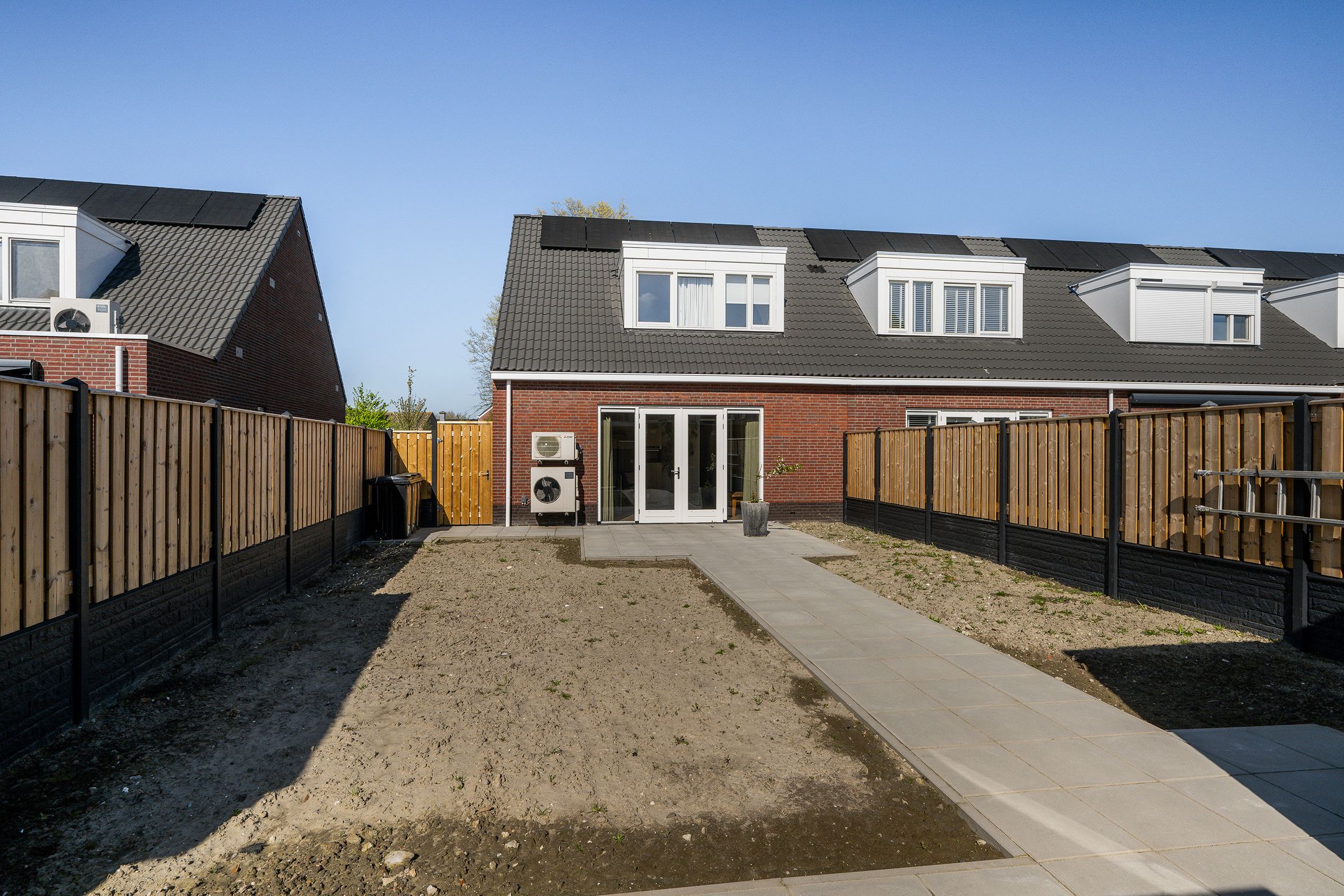 Life-Cycle Friendly Corner Home with Free View and A+++ Energy Label — 33