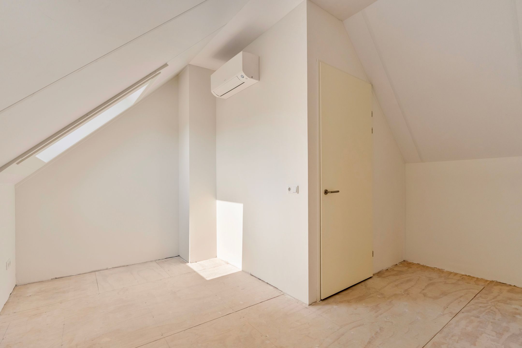 Foto 18 van Muldersplein 1-C