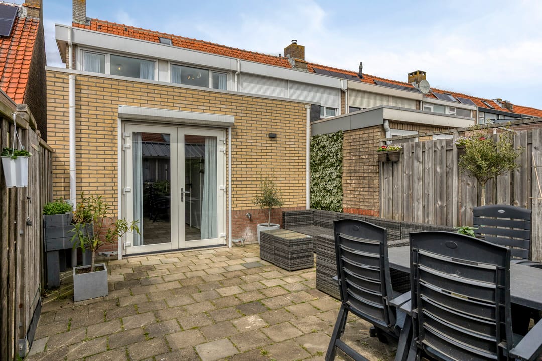 Photo 23 of Zuidvlietstraat 82