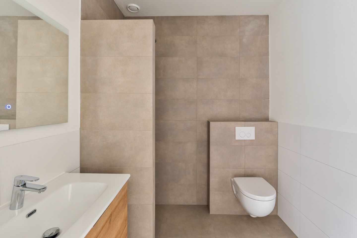 Foto 10 van Muldersplein 1-C