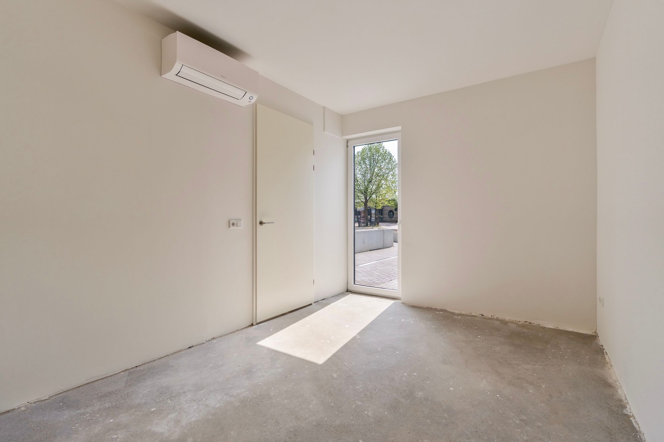 Foto 9 van Muldersplein 1-C