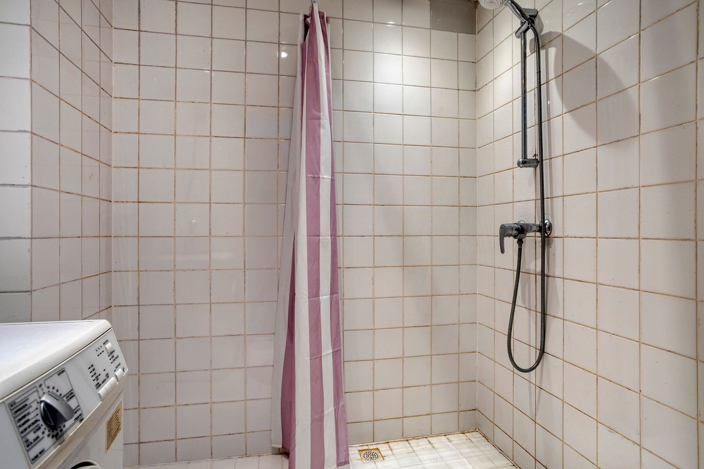 Foto 25 van Dordtsestraatweg 741-A