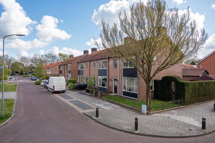 Foto 2 van Houtrustweg 21