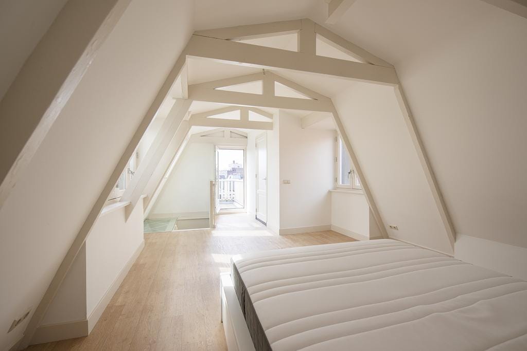 Foto 17 van Damstraat 30-C