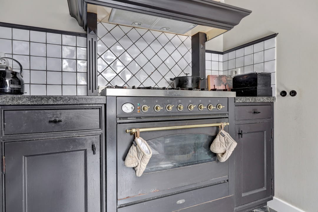 Foto 23 van Middeldiepstraat 2