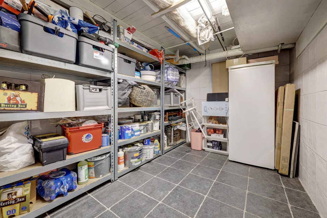 Foto 46 van Middeldiepstraat 2