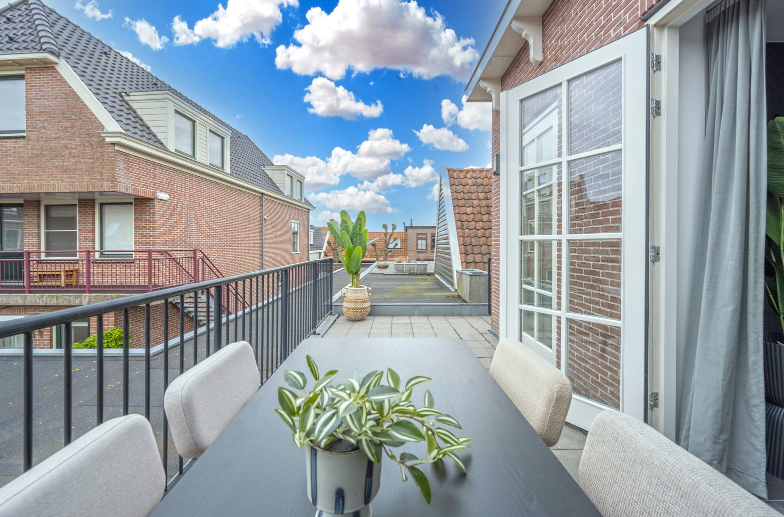 Foto 33 van Langebuurt 2-C