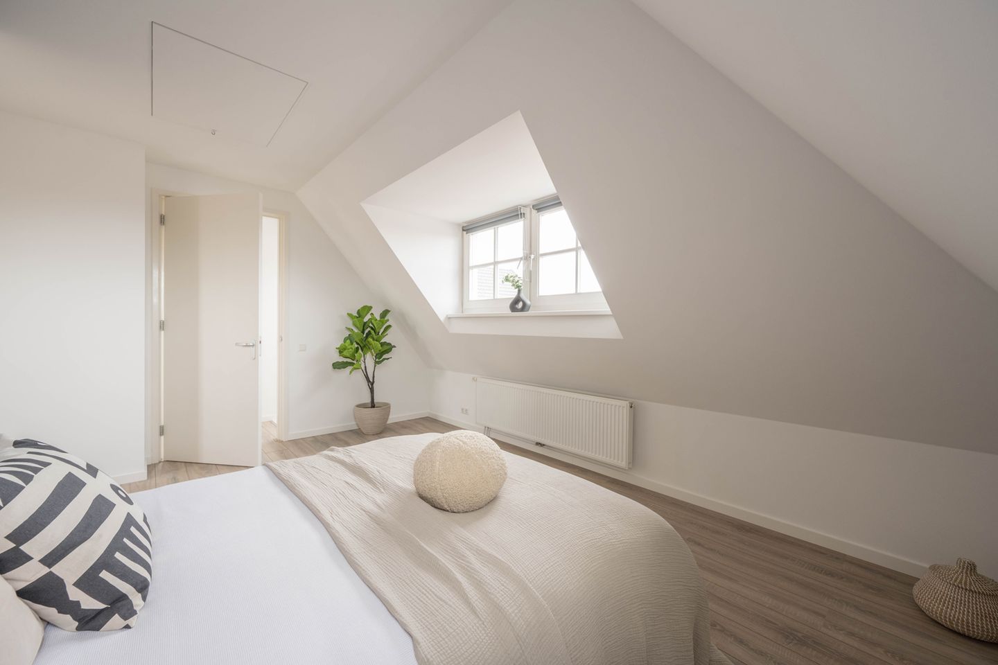 Foto 25 van Langebuurt 2-C