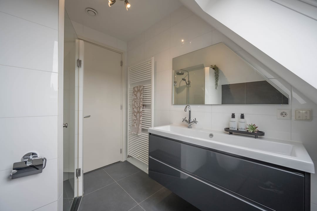 Foto 28 van Langebuurt 2-C