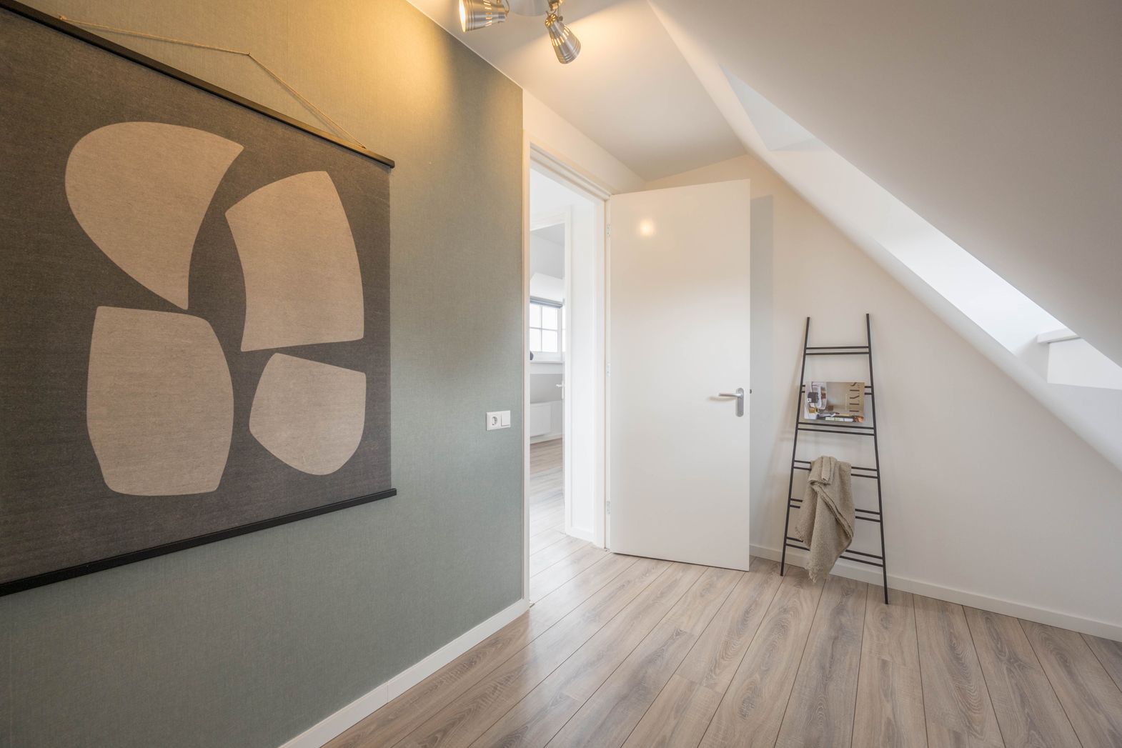 Foto 30 van Langebuurt 2-C