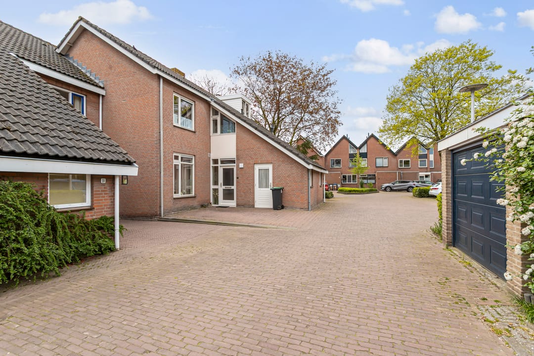 Foto 23 van Lange Tiende 18