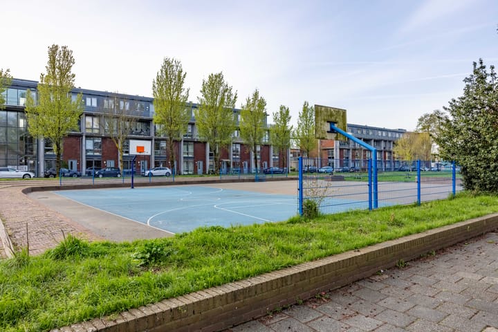 Foto 4 van Kuenenplein 32-A