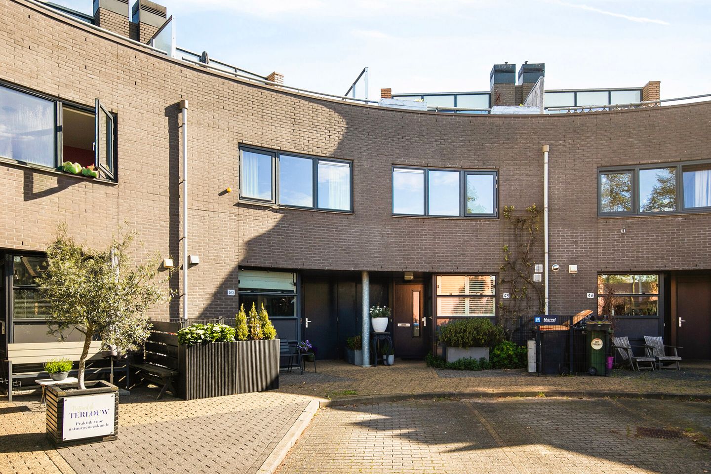 Spacious Family Home with Water Views and Rooftop Terrace in Amersfoort — 34