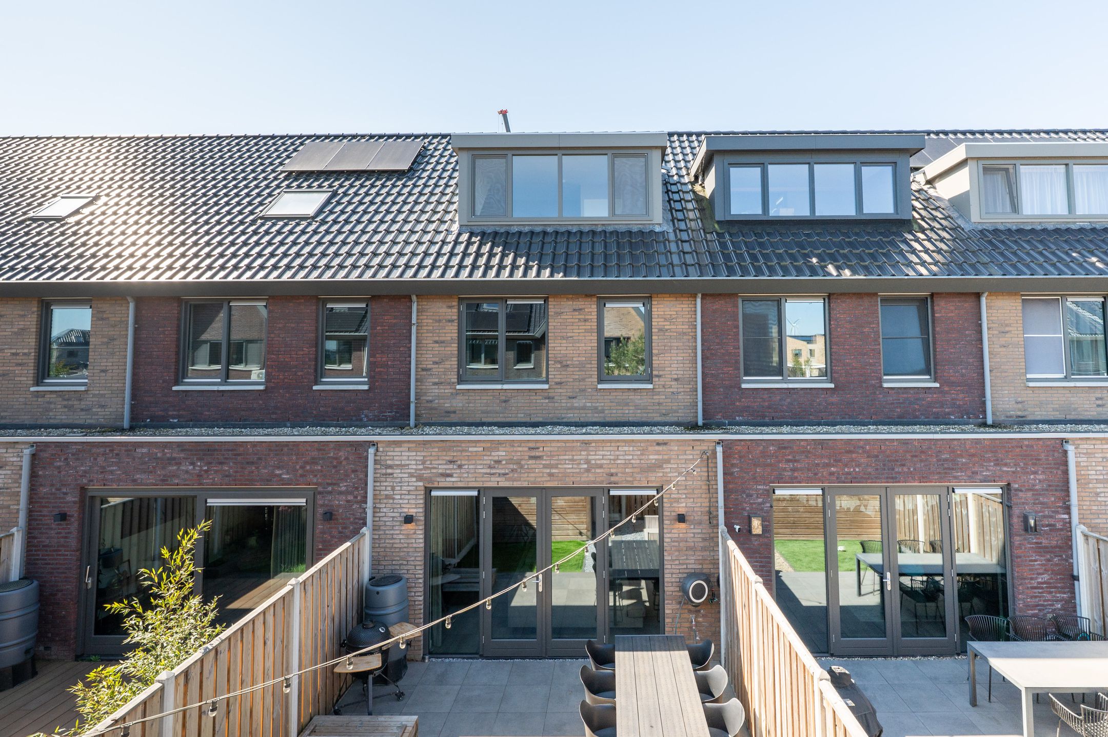 Modern terraced house with water view in Zeewolde — 33