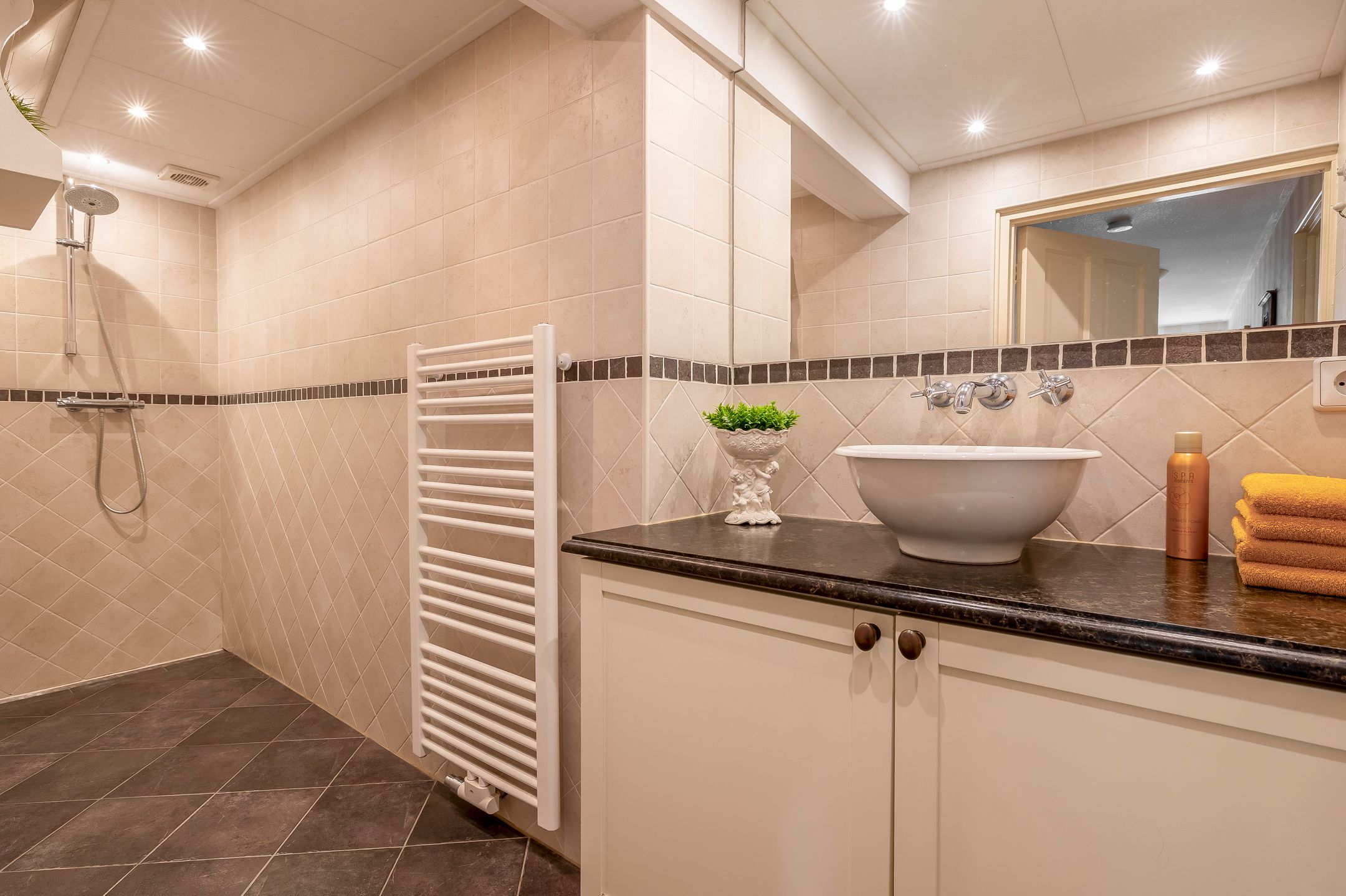 Foto 27 van Sluisstraat 40