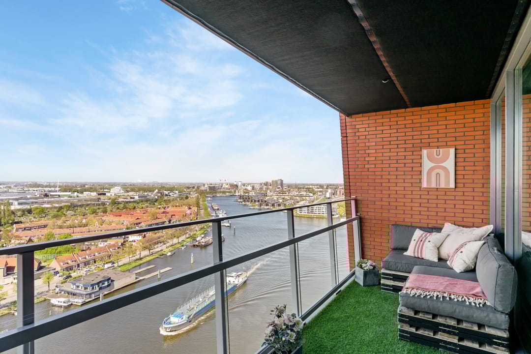 Foto 2 van Conradwerf 211