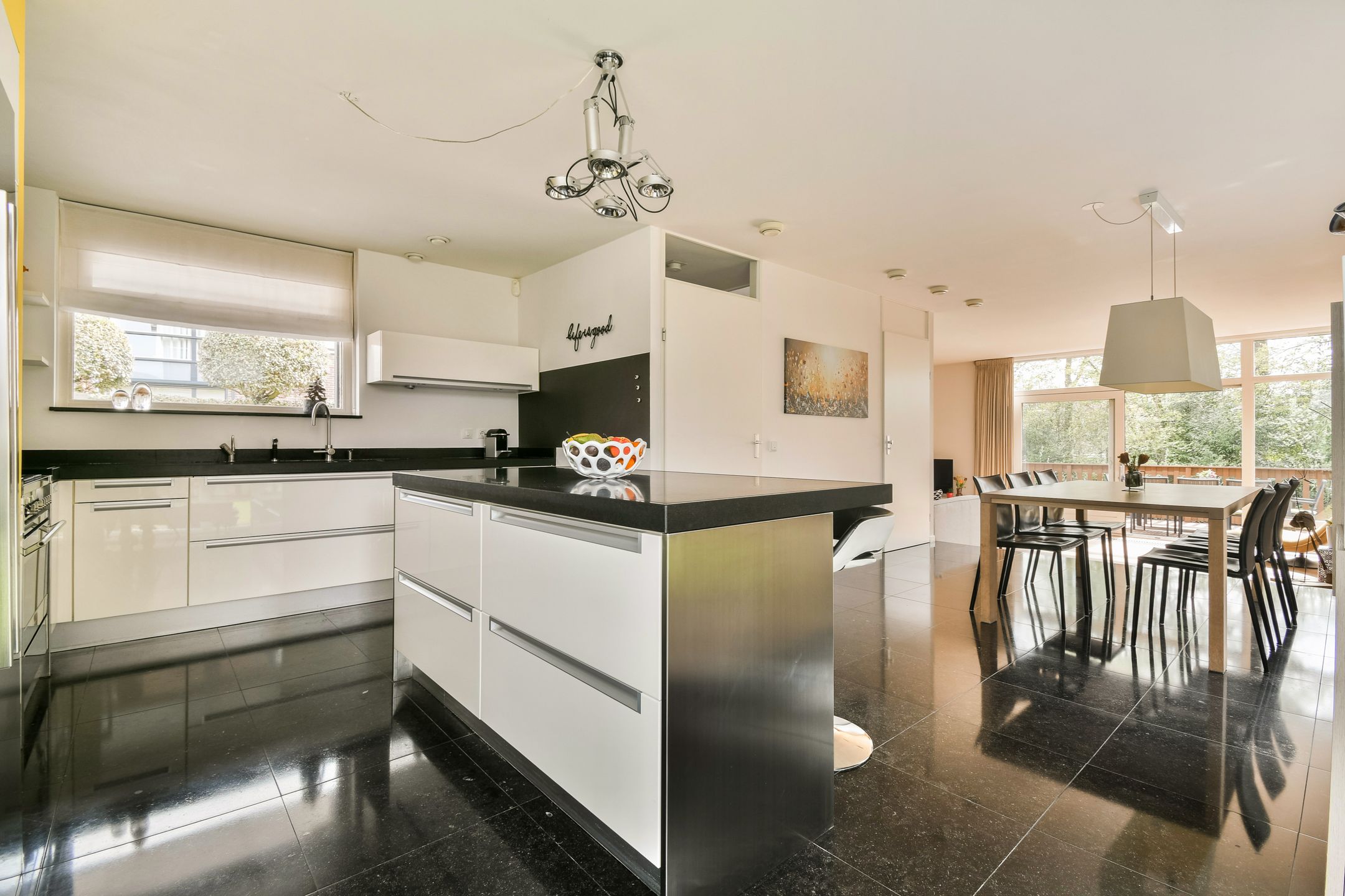 Photo 12 of Karperweg 17