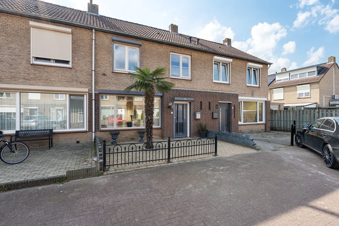 Photo 28 of Colijnstraat 3