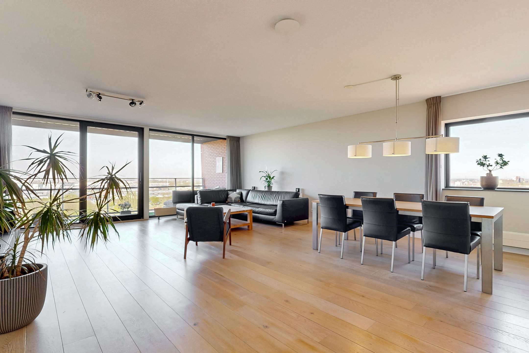 Foto 6 van Conradwerf 211