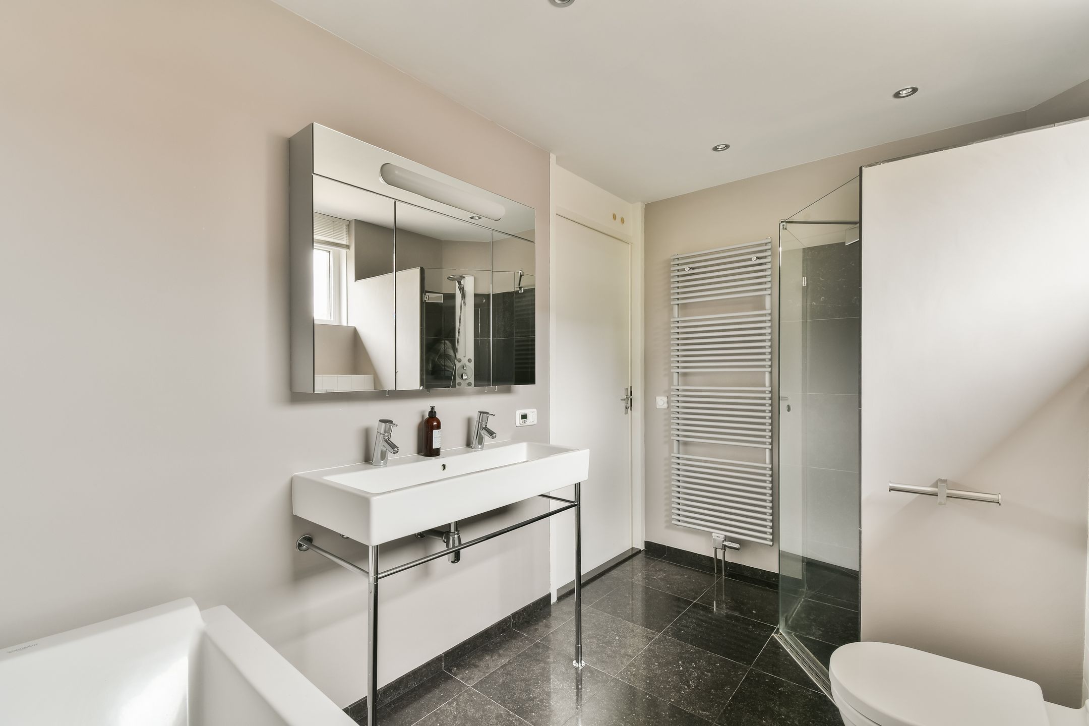 Photo 30 of Karperweg 17