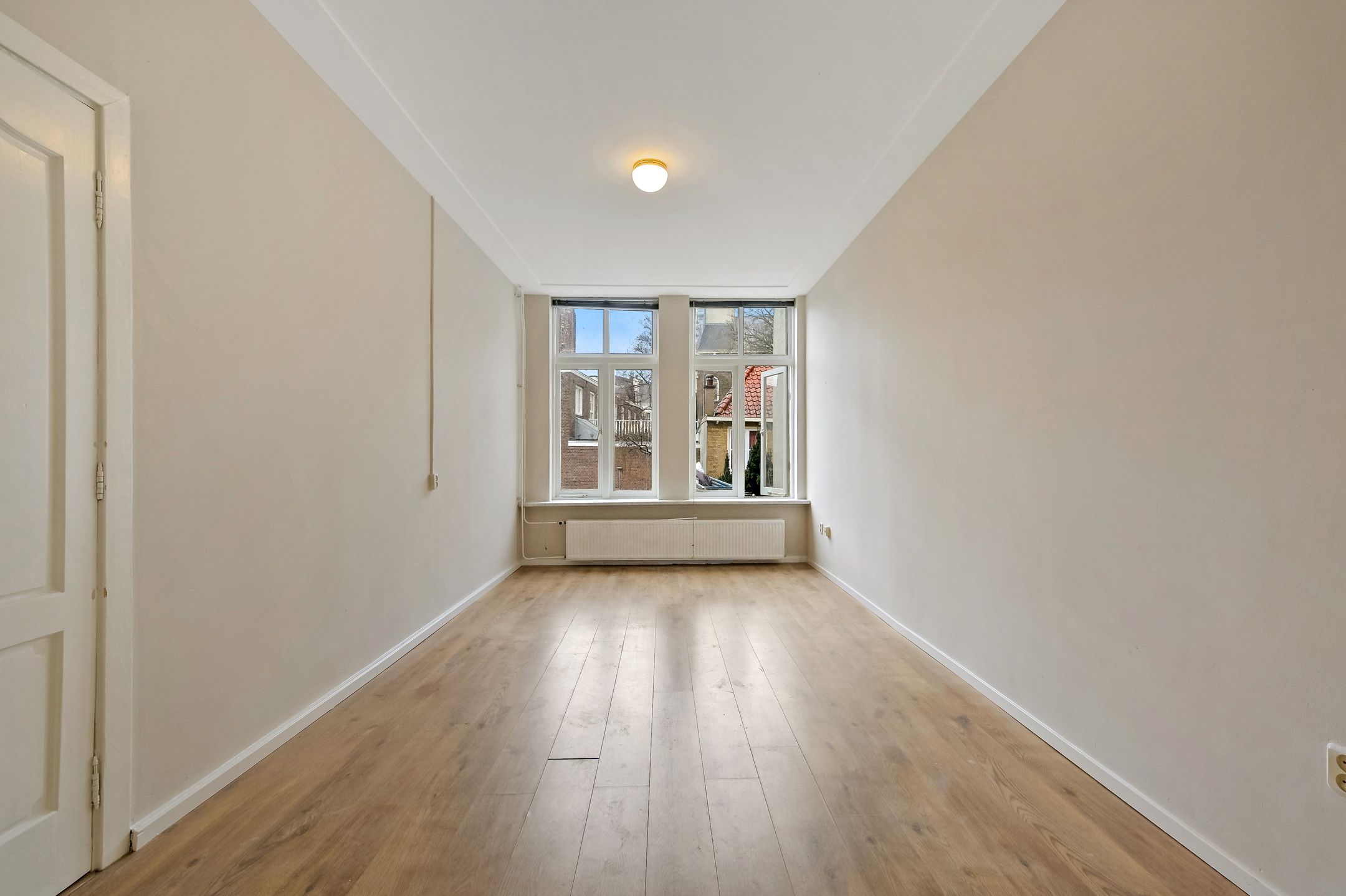 Photo 9 of Assendelftstraat 12-B