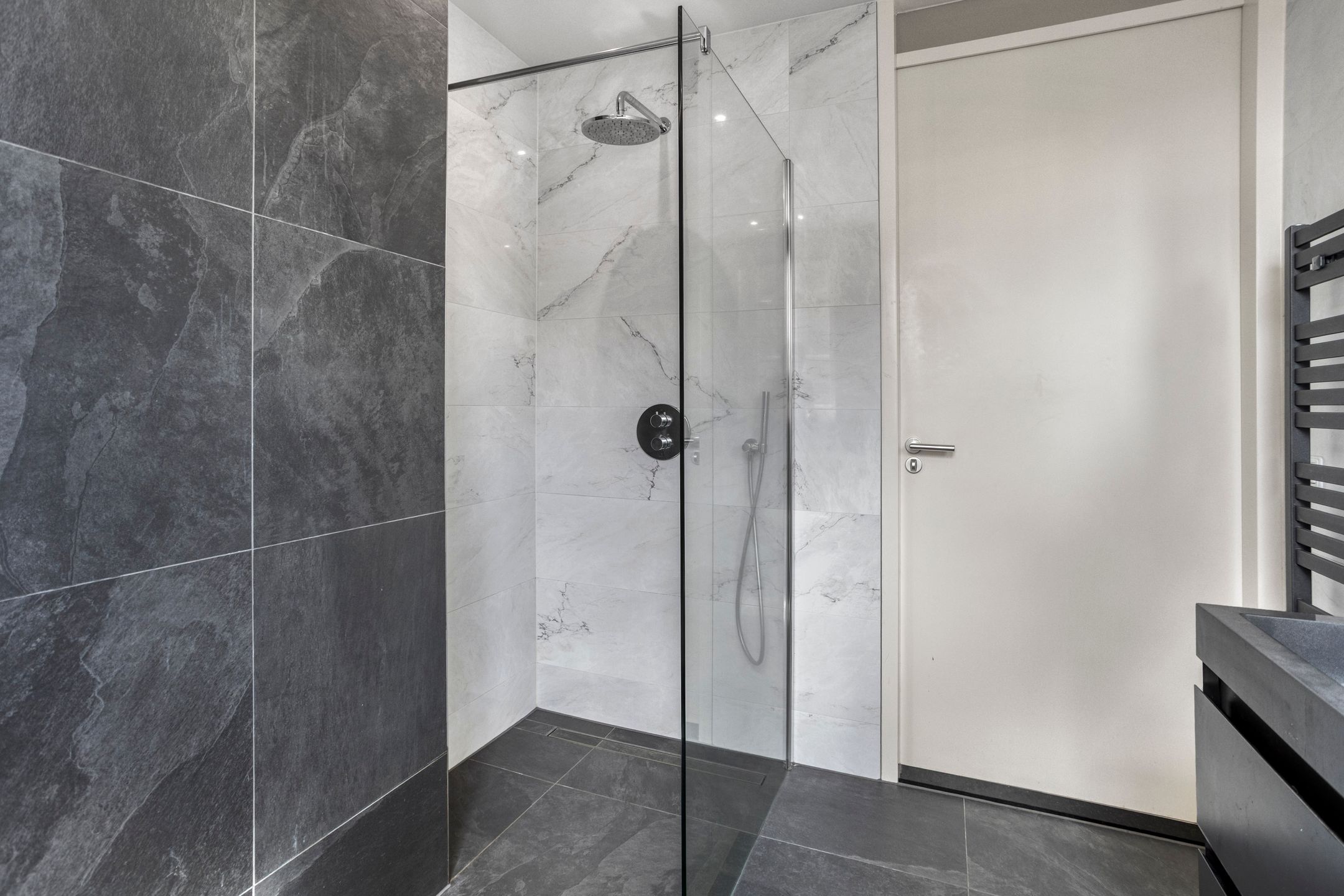 Foto 33 van Adama van Scheltemalaan 3