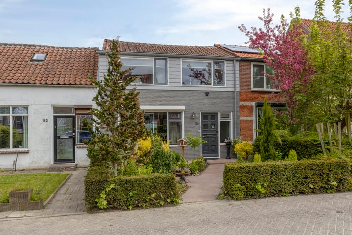 Oostsingel 34