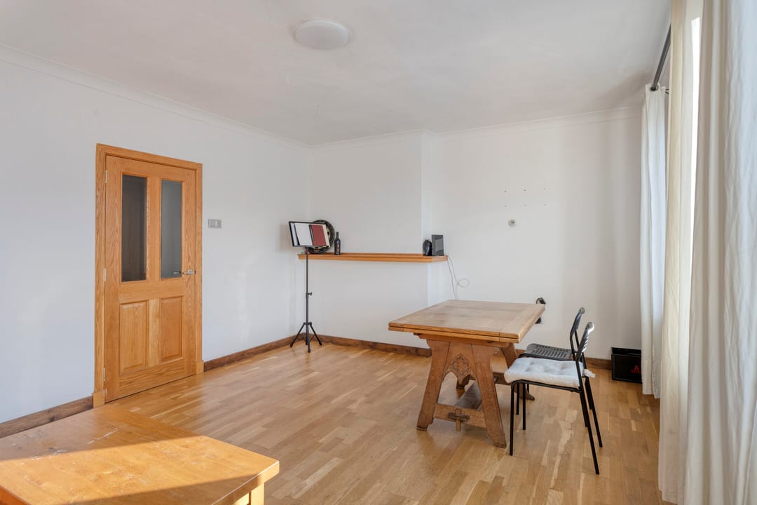 Photo 11 of Baron van Hövellstraat 81