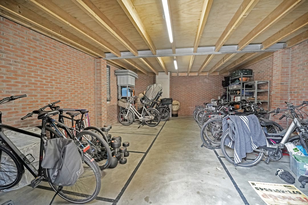 Foto 23 van Parnassia 407