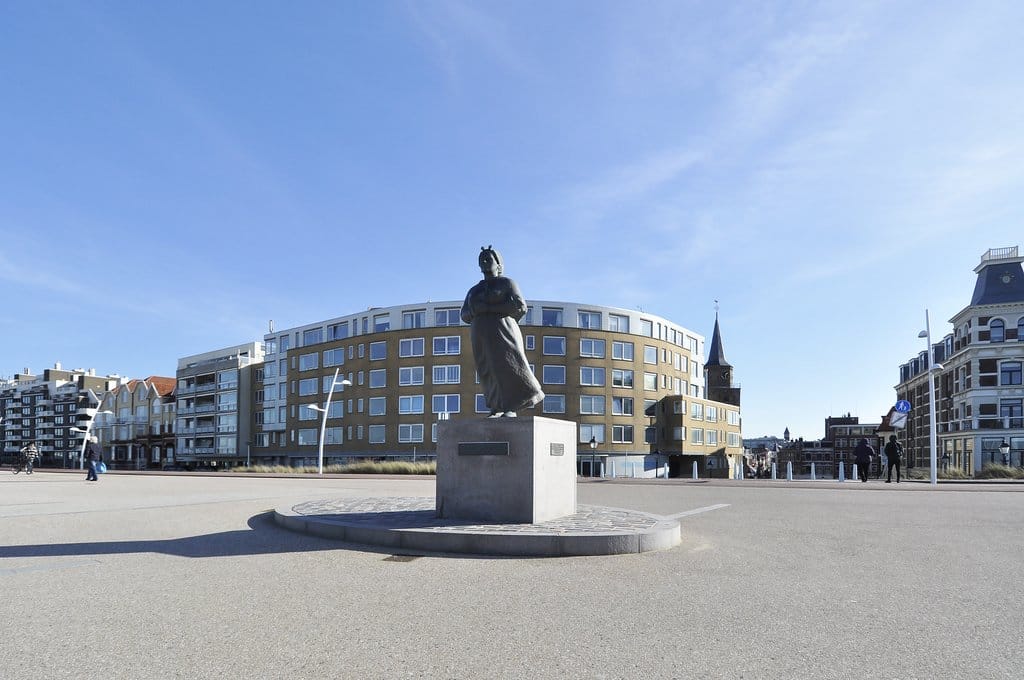 Foto 24 van Wassenaarsestraat 52-A