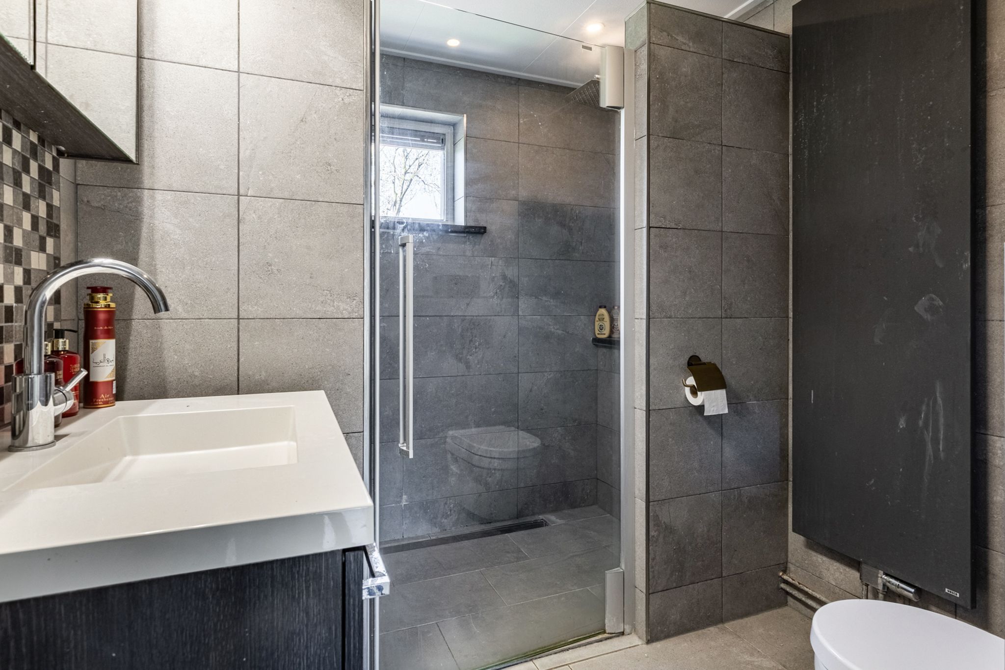 Foto 30 van Jadestraat 28-2