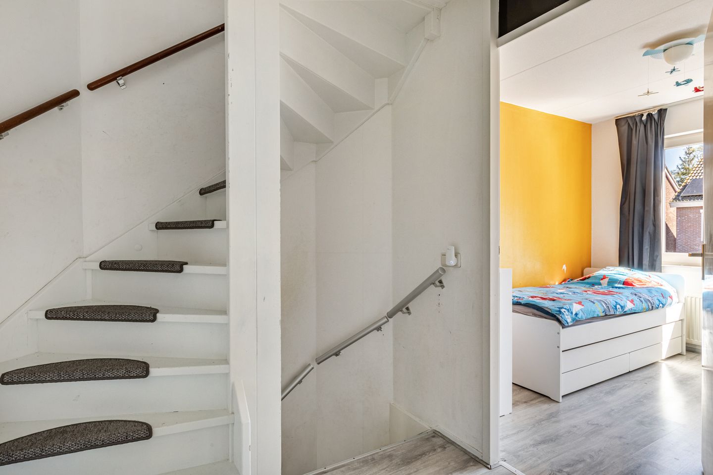 Foto 25 van Jadestraat 28-2