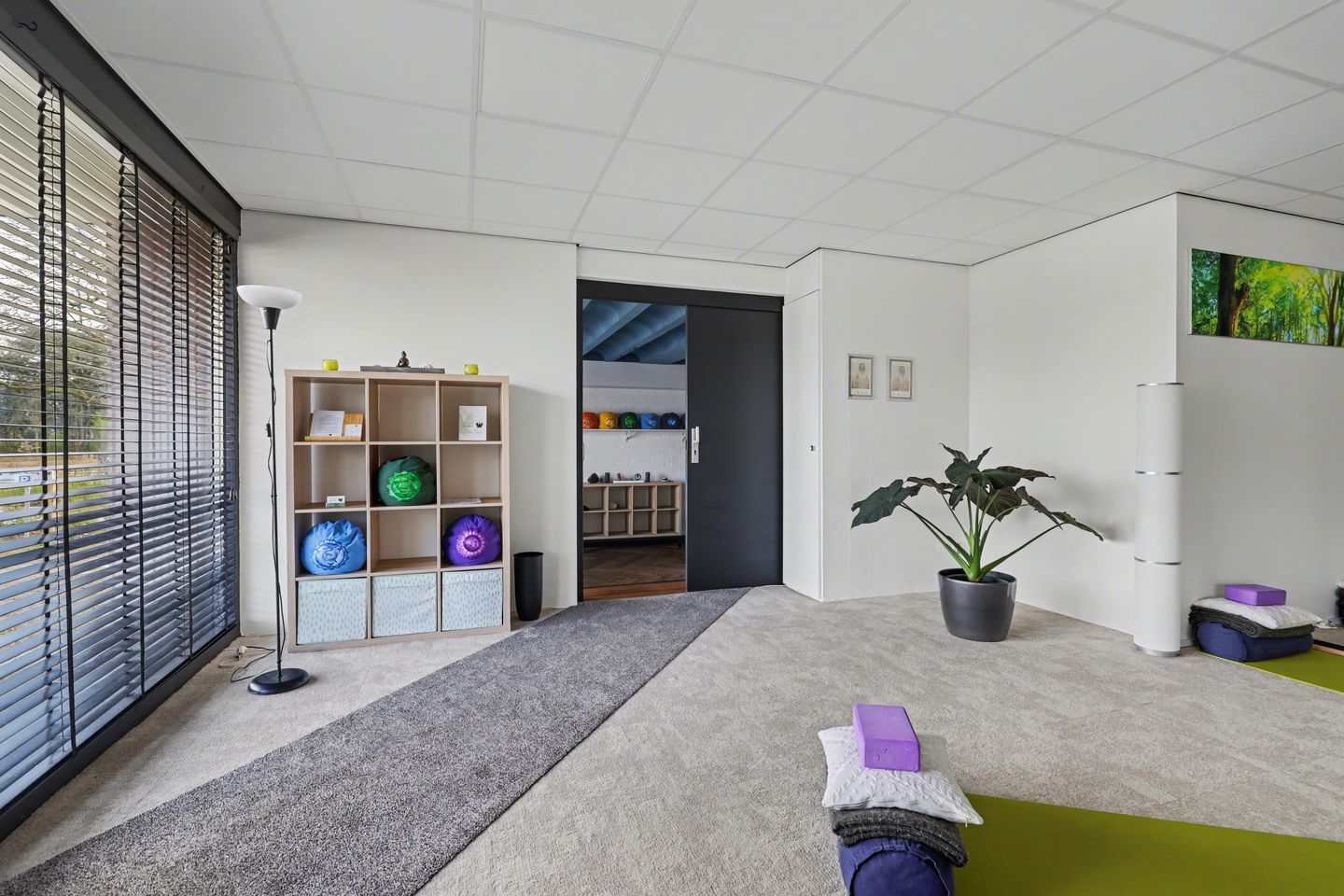 Bekijk foto 3 van Rijksweg 60