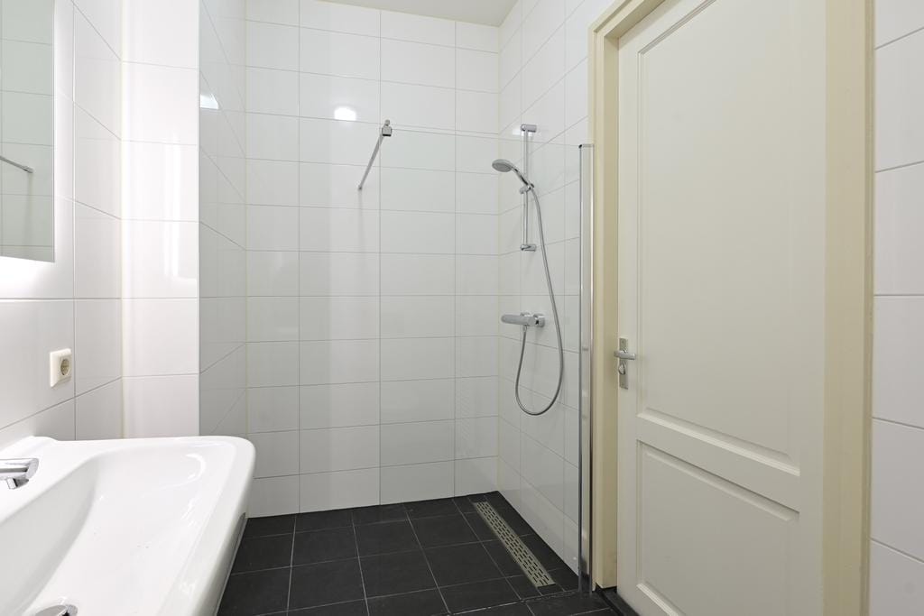 Photo 8 of Damstraat 30-B