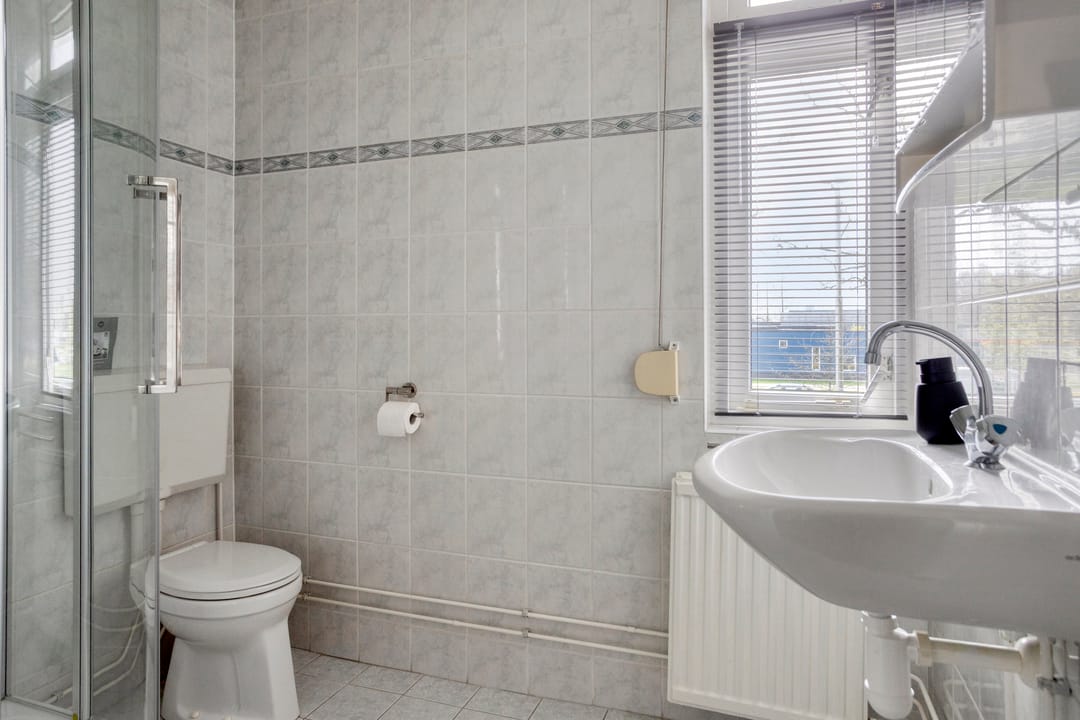 Photo 28 of Admiraal Helfrichsingel 32