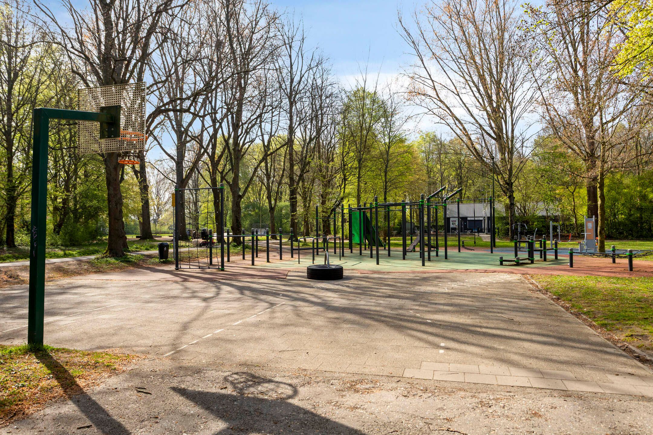 Photo 48 of Admiraal Helfrichsingel 32