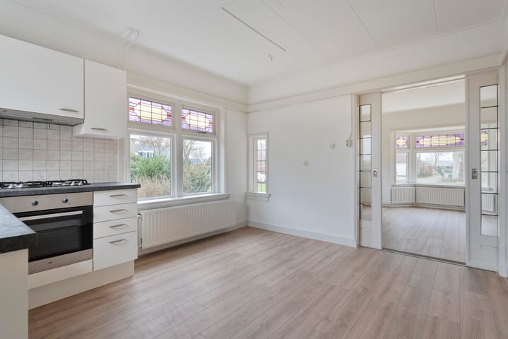 Foto 2 van Midden 164