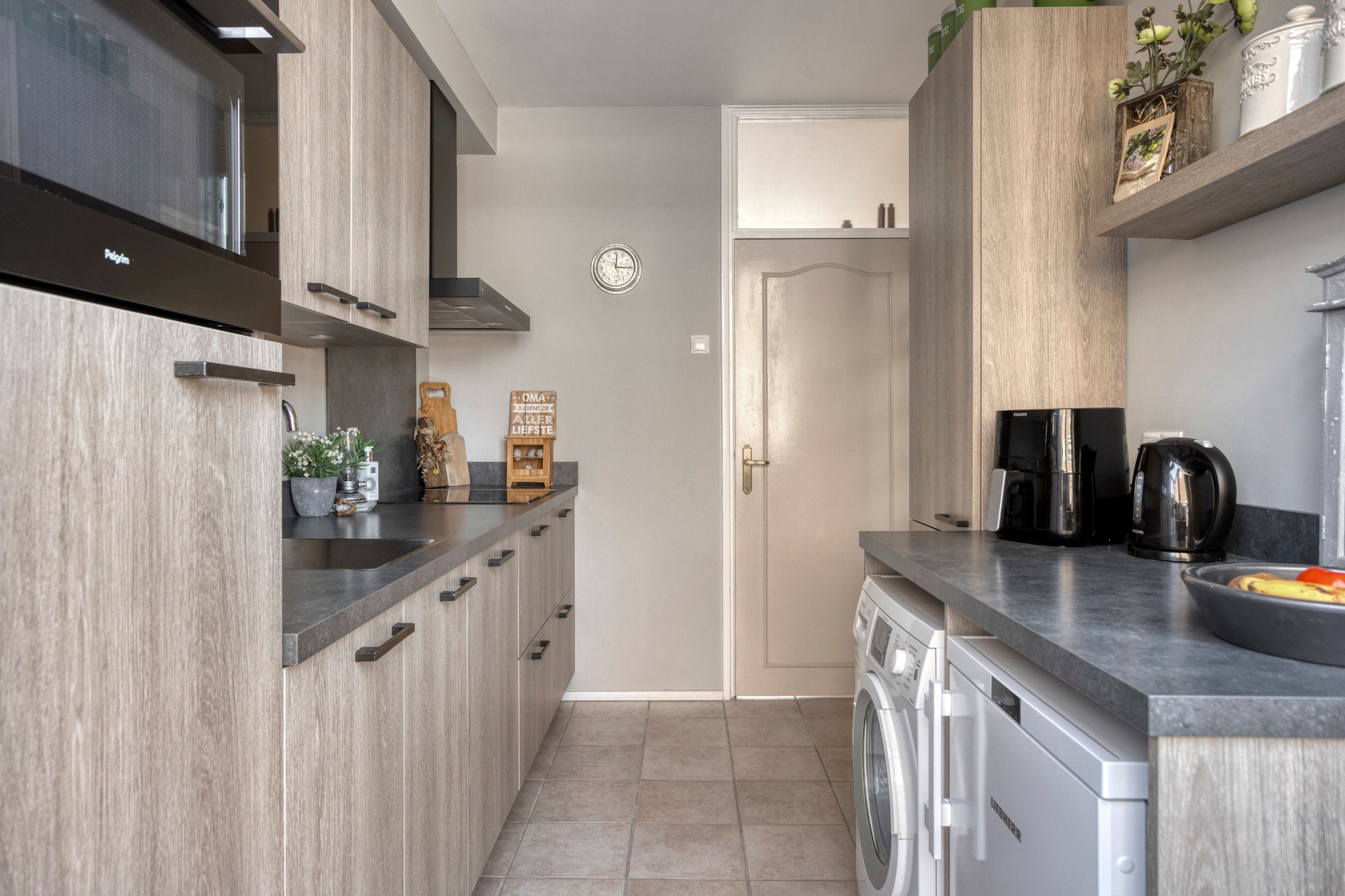 Photo 15 of Admiraal Helfrichsingel 32