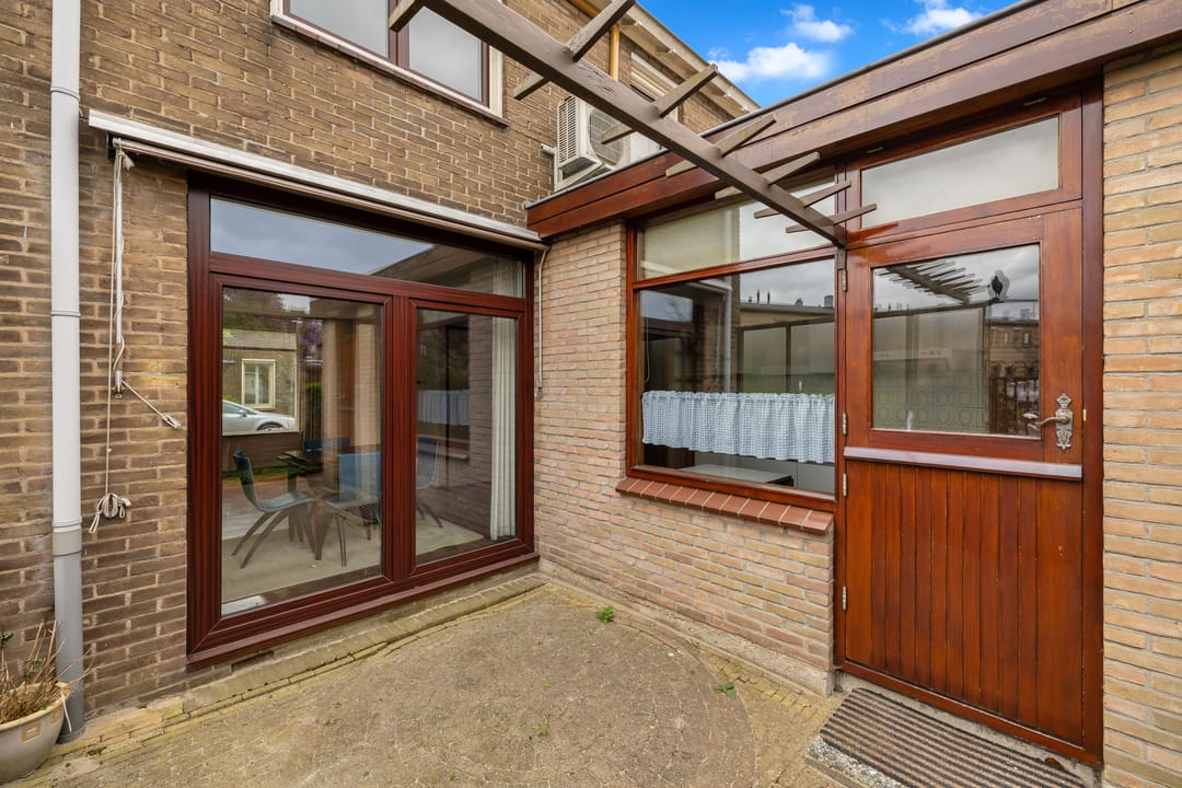 Foto 17 van Ribeslaan 6