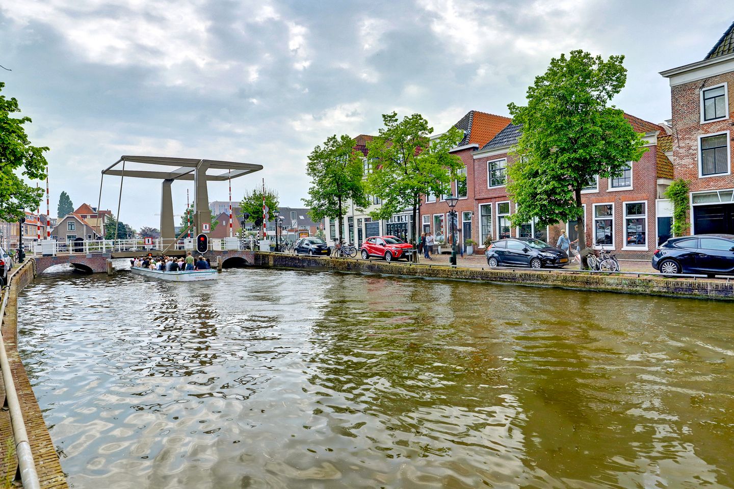 Foto 49 van Luttik Oudorp 20