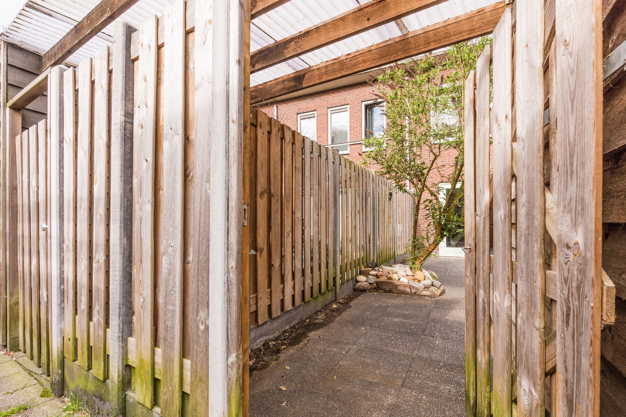 Foto 36 van Leiendekkerstraat 15